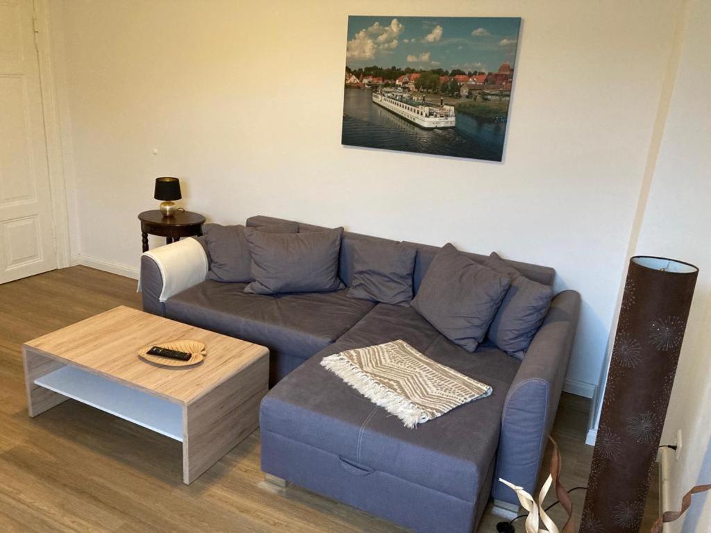 Das Bilderbuchcafe - Ferien - Apartment No 3 - Markt 7 Havelberg Luaran gambar