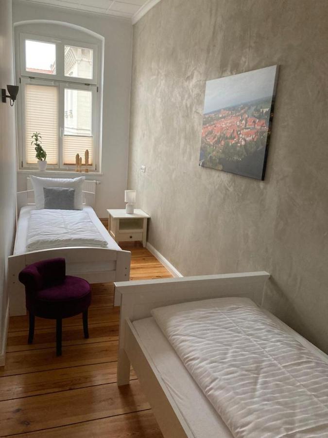Das Bilderbuchcafe - Ferien - Apartment No 3 - Markt 7 Havelberg Luaran gambar