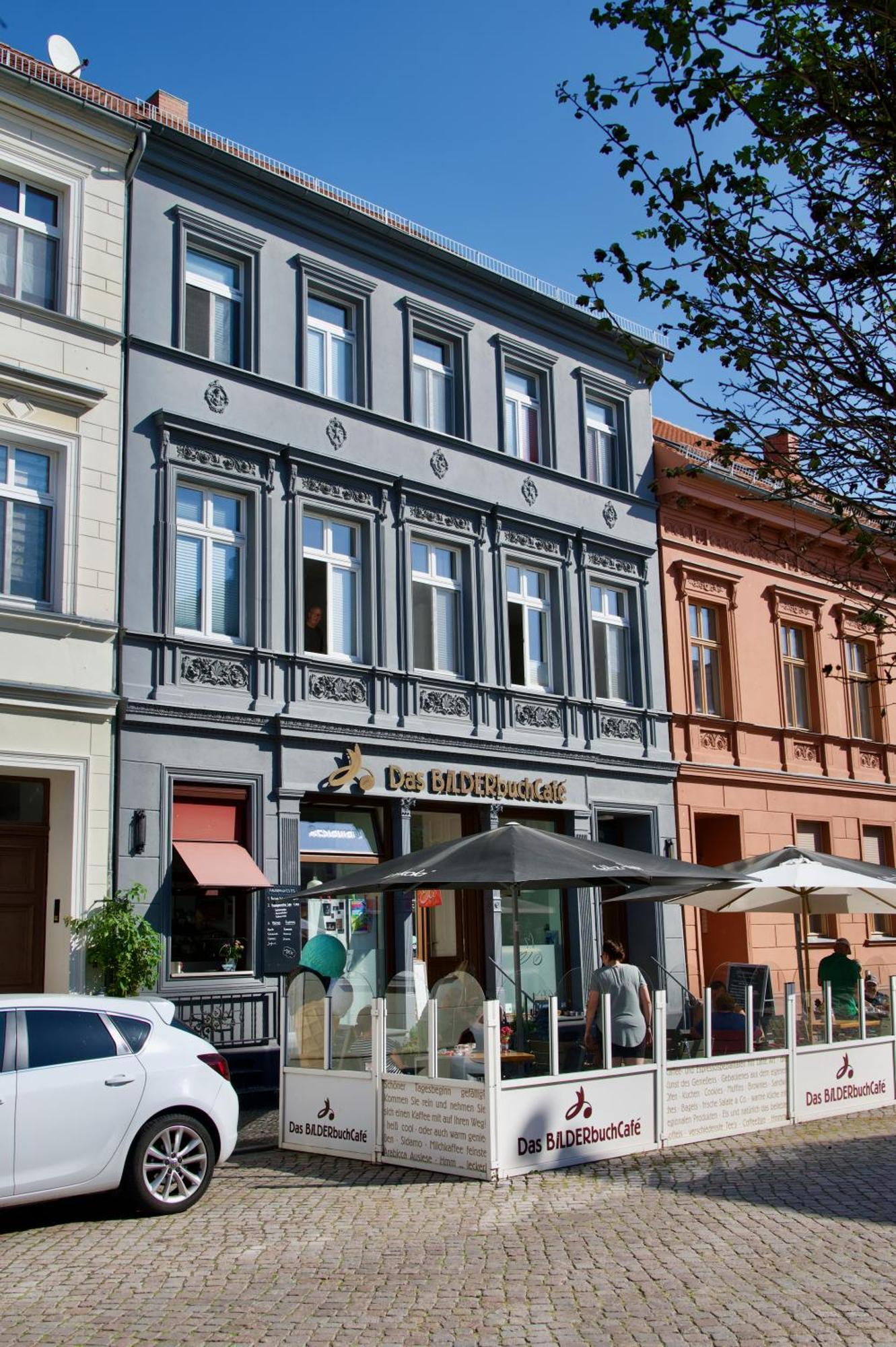 Das Bilderbuchcafe - Ferien - Apartment No 3 - Markt 7 Havelberg Luaran gambar