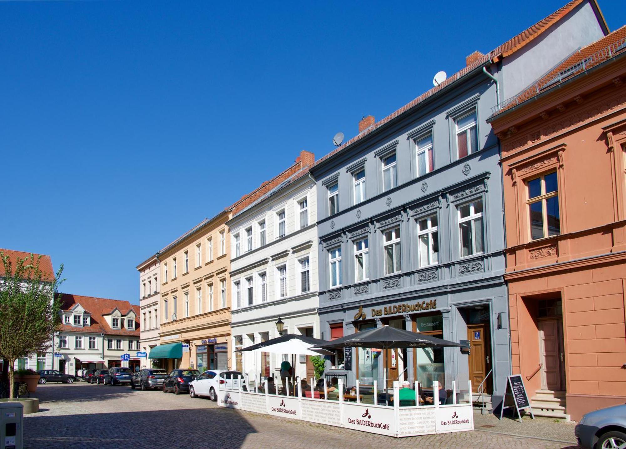 Das Bilderbuchcafe - Ferien - Apartment No 3 - Markt 7 Havelberg Luaran gambar