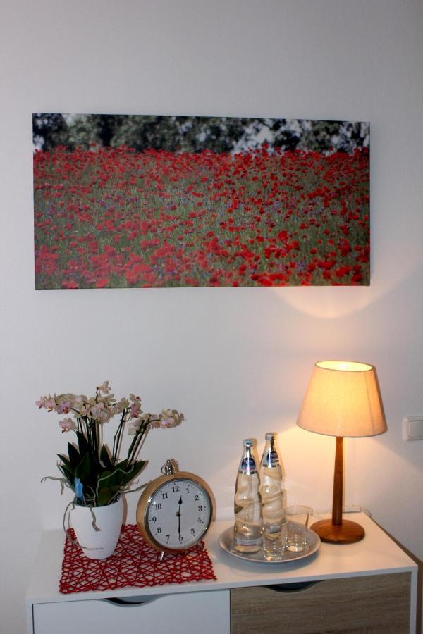 Das Bilderbuchcafe - Ferien - Apartment No 3 - Markt 7 Havelberg Luaran gambar