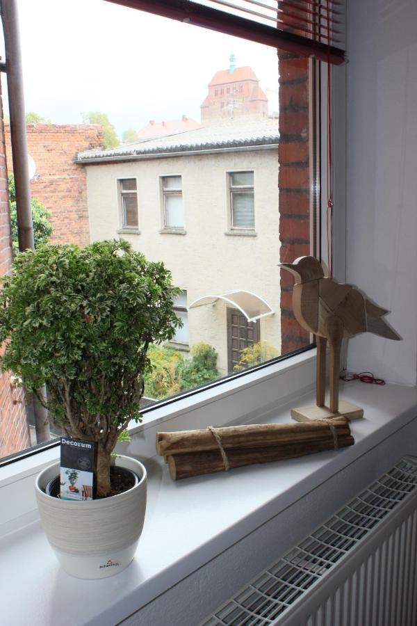 Das Bilderbuchcafe - Ferien - Apartment No 3 - Markt 7 Havelberg Luaran gambar