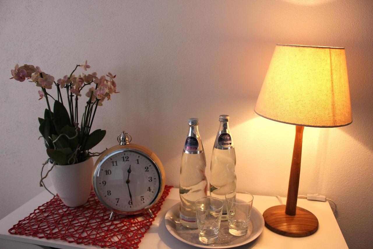Das Bilderbuchcafe - Ferien - Apartment No 3 - Markt 7 Havelberg Luaran gambar